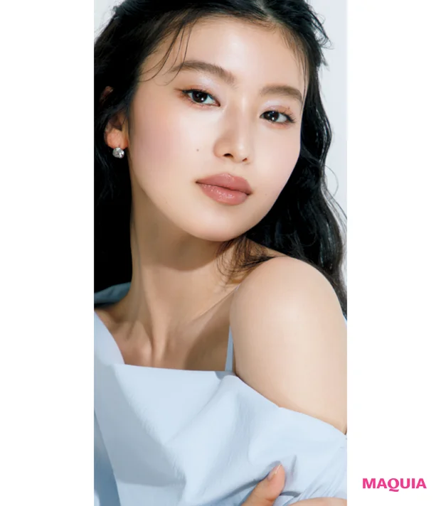 「透明感=白さ」じゃない。長井かおり流、クリアな肌のつくり方。透明感仕込みコスメも公開!_2