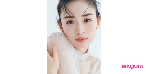 寒色×暖色をあえて重ねて 大人に似合うくすみEYE