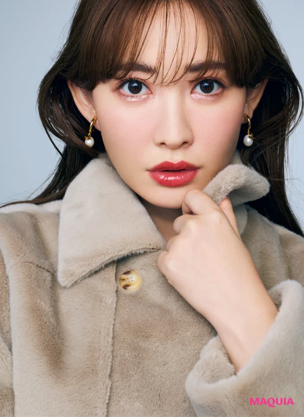小嶋陽菜 Dior ルージュ ディオール オン ステージ 425を使ったメイク