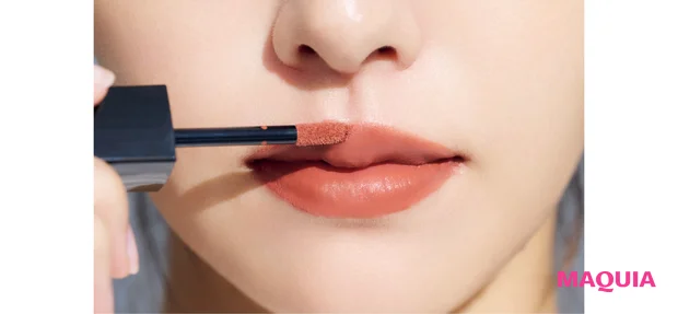 2025年の最旬「オーバリップ」メイクに挑戦。人中短縮で小顔見えも叶う！_3