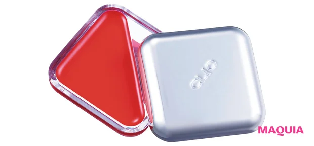 ツヤレッドのリップ&チークコスメにおすすめのメイク CLIO エッセンシャルリップチークタップ 06