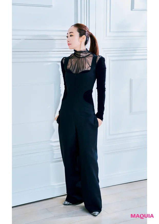 神崎 恵さんが考える、個性を出したいときのメイク・ヘア・服。次元の違う吸引力を叶えるコツ_6