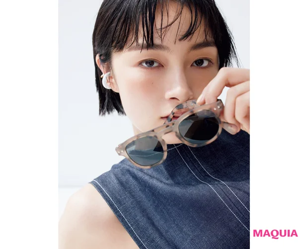 フラット眉+じわっと日焼けチークで上級バランスのヘルシー顔