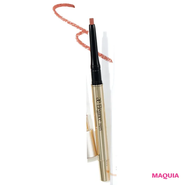 リップライナーの使い方 エレガンス ラスティング ジェル リップライナー 01で影色を仕込む