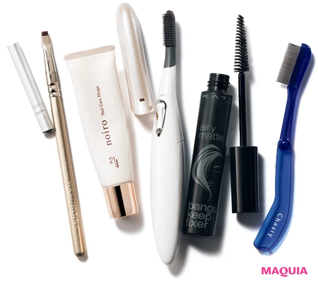 田中みな実のポーチの中身 チャスティのコーム ケイトのバングスキープフィクサー パナソニックのホットビューラー