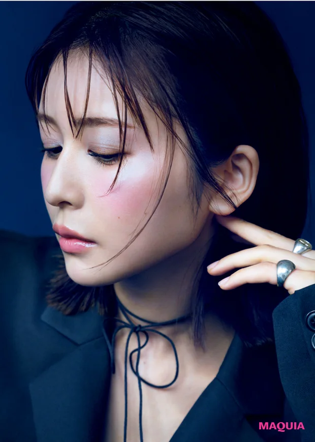 長濱ねる 冬メイク 20025 coldgirlメイク 横顔