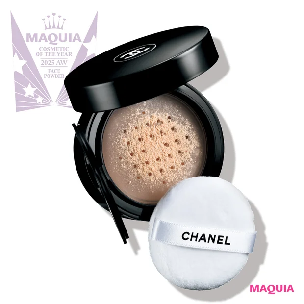 マキアベストコスメ2025下半期 フェイスパウダー部門 1位 シャネル プードゥル ユニヴェルセル リーブル オン-ザ-ゴー 20