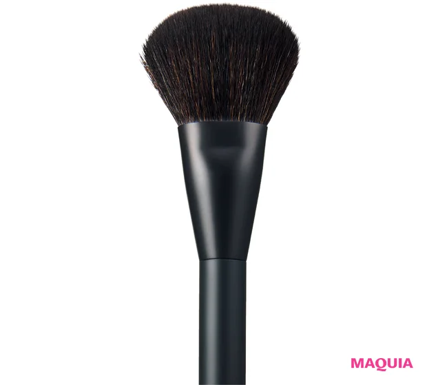 人気メイクアップアーティスト・paku☆chanさんがリアルに使う神ツールとは？プチプラスポンジから3万超えのブラシまで！_7