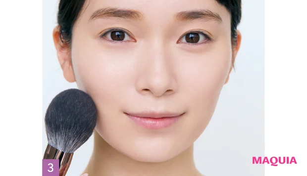 櫻坂46 守屋麗奈 セルフメイク 秋 さらふわパウダーでシルキーマット肌仕上げに