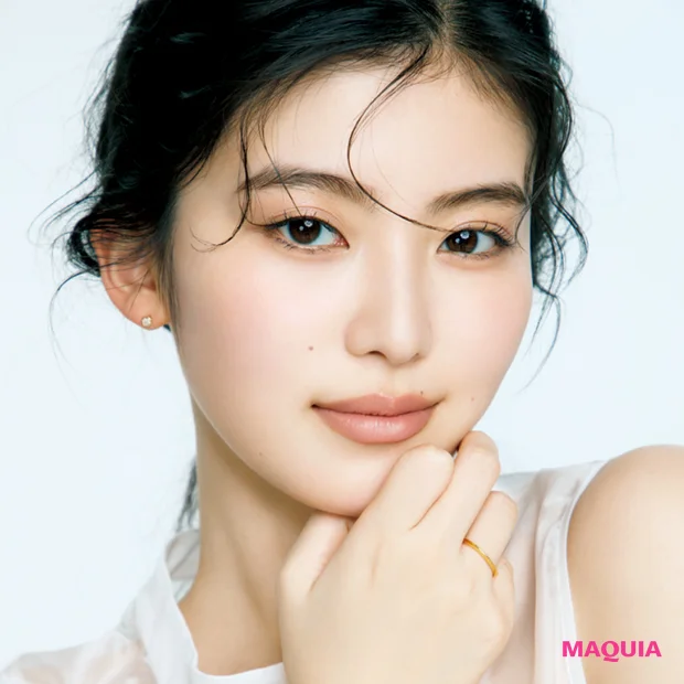“薄ピタ塗り”で汗も皮脂も怖くない！ 崩れないベース作りを長井かおりさんがレッスン