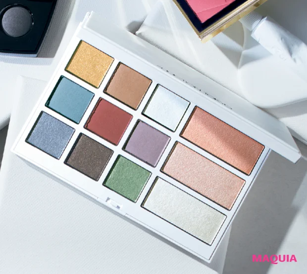 2025 新作コスメ アディクション アイ & ブラッシュ パレット “アンアースド ラスター”