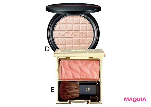 D オーラデュウ プリズム イルミネーター 01 ¥4400/SHISEIDO E カランドゥ フェイス OR201 ¥6050(セット価格)/エレガンス コスメティックス