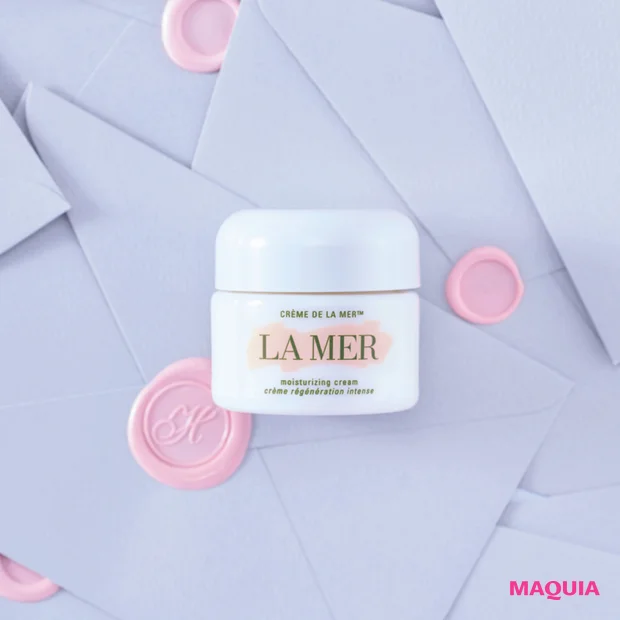 小嶋陽菜さん、替えのきかないコスメ「クレーム ドゥ・ラ・メール」の魅力って？ こじはる的神コスメ