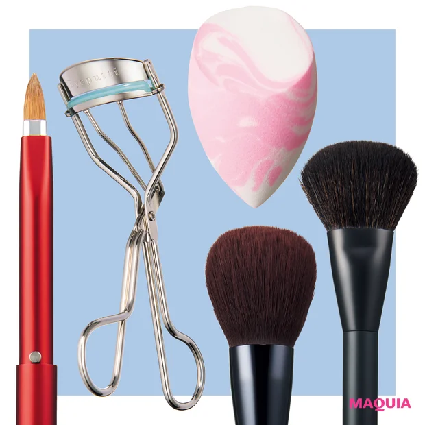 人気メイクアップアーティスト・paku☆chanさんがリアルに使う神ツールとは？プチプラスポンジから3万超えのブラシまで！