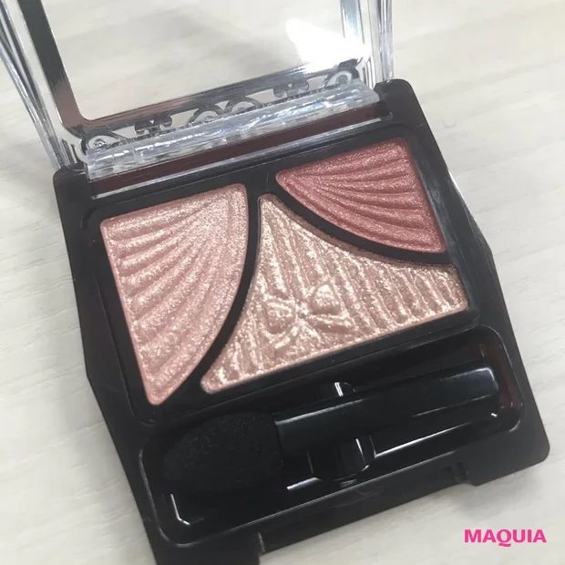 うるうるキラキラの光沢がたまらないっ！ キャンメイクの大人気アイパレットに、春新色が登場♪