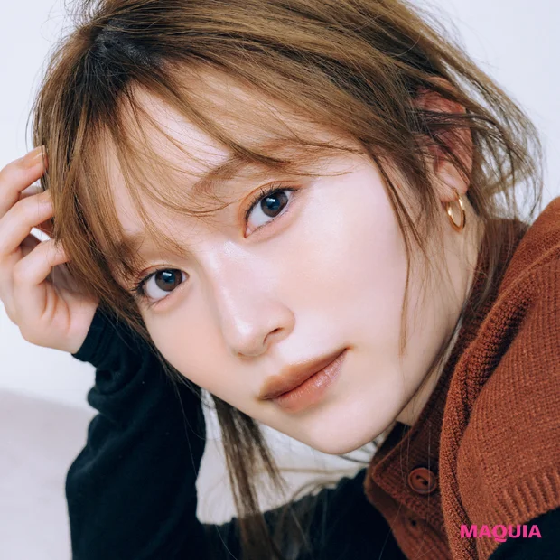 櫻坂46 守屋麗奈 【最新ブラウンリップ4選】直塗りで洒落顔に!メイクHOW TOもチェック