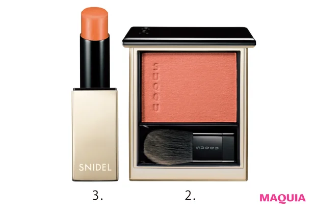 2メルティング パウダー ブラッシュ 04 ¥6050/SUQQU 3ルージュ スナイデル EX 01 ¥3080/スナイデル ビューティ(限定品)