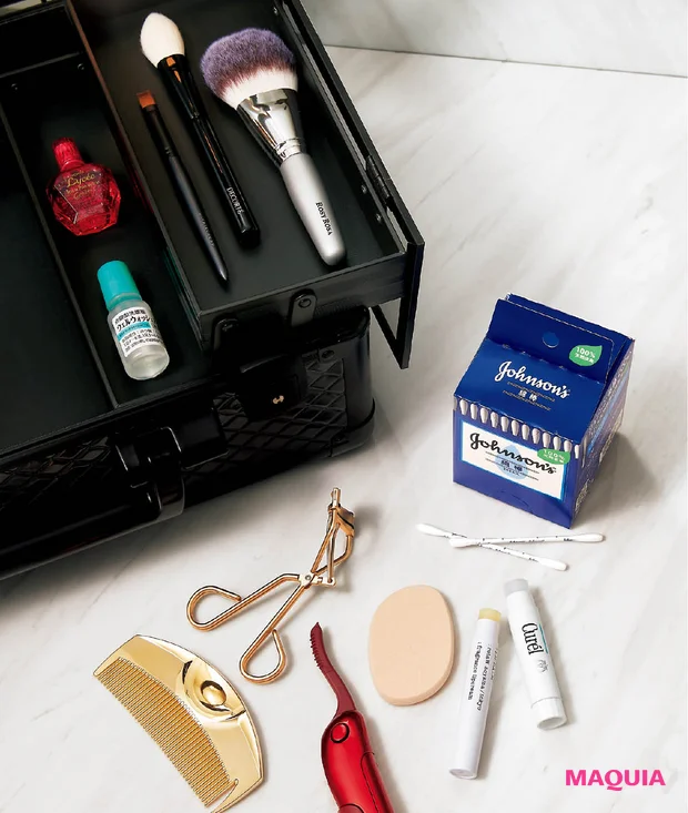 人気メイクアップアーティスト・中野明海さんのメイクボックスの中身を拝見。知られざる名品やプチプラアイテムも！