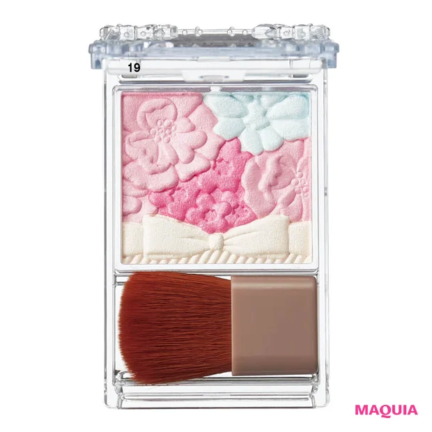 キャンメイク 2026年春新色　グロウフルールチークス ￥880