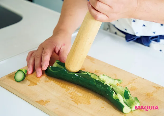 マキア 夏バテ 食べ物 薬膳 レシピ 梅たたききゅうり 2