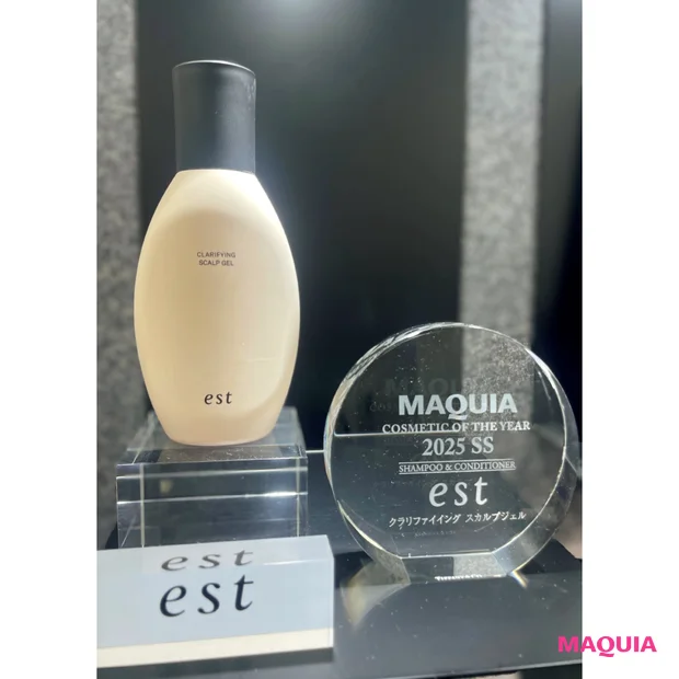 MAQUIAベスコス ティファニー社製オリジナルクリスタル 花王の展示風景