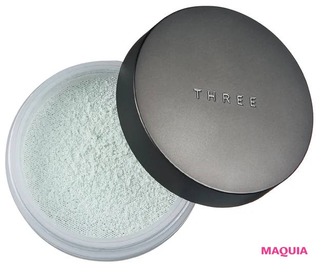 ヘア&メイク 福岡玲衣さんおすすめの2026年春ベースメイク THREE アドバンスドエシリアルスムースオペレーター ルースパウダー