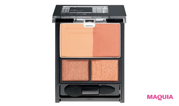 ケイト 3Dプロデュースシャドウ OR-1 ￥1540（編集部調べ）／カネボウ化粧品