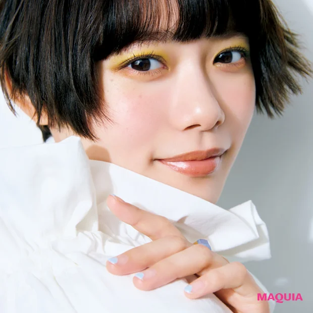 【MAQUIA表紙メイク】杉咲 花さんのチャーミングさを引き出す、中野明海さんのメイクマジック。“やりすぎないポップ”がカギ