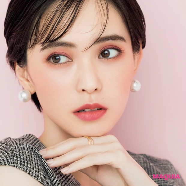 アイパレット部門TOP5・ピンクの可能性が広がった! シャネルのアイパレットに人気集中_3