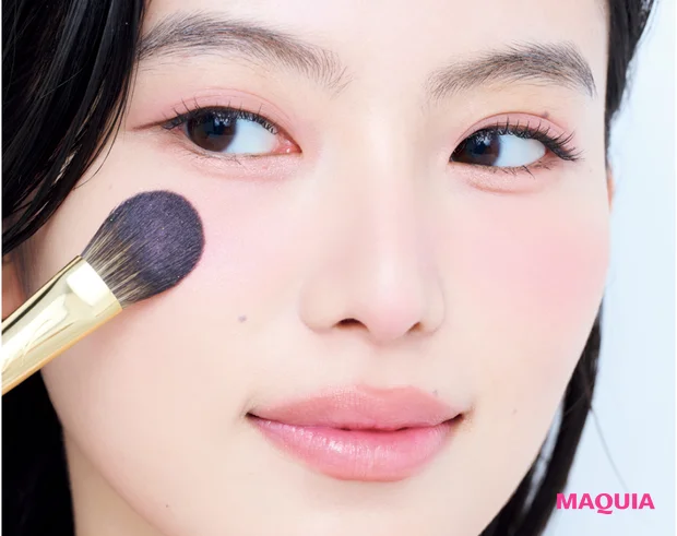 多幸感メイク いむたん チークメイク ジルスチュアート　パステルペタル ブラッシュ 04 マットチークをベースに仕込む