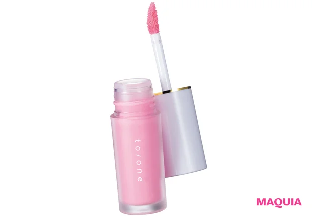 ペールピンクのリップ&チークコスメにおすすめのメイク トーン ペタル リキッド リップ アンド チーク 02