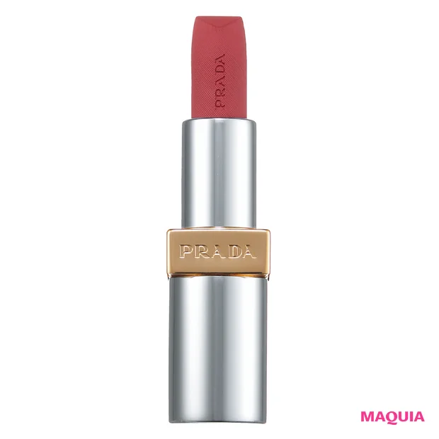 秋 新作 リップ PRADA BEAUTY モノクローム ウェイトレス リップカラー (マット レザー) P61