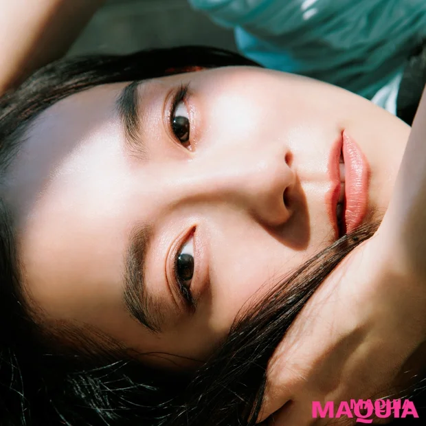 美しすぎるアラフォー! 篠原ともえさんの今は、透明感メイクが基本