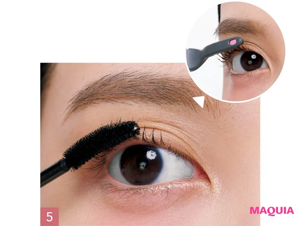 佐々木れな アイドルまつ毛 作り方 ボリュームマスカラを根元に塗る