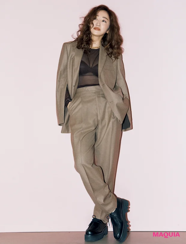 神崎恵 マキア 連載 ファッション