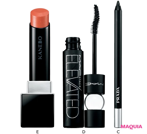 白みラベンダーで簡単にシャレ見え。Y2K感を盛る、NAYA流・盛れる夏メイク_4