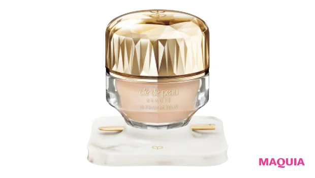 ル・フォンドゥタン n SPF25・PA++ 全7色 30g 各¥33000/クレ・ド・ポー ボーテ