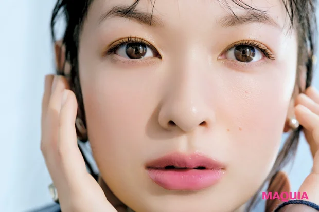 お洒落度を上げるならツヤピンクリップ一択! 透明感高まるメイクテクを伝授_2