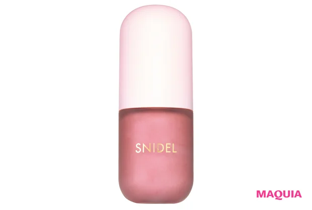 マキア 藤田ニコル 秋メイク スナイデル フラッフィー ブラッシュ 01