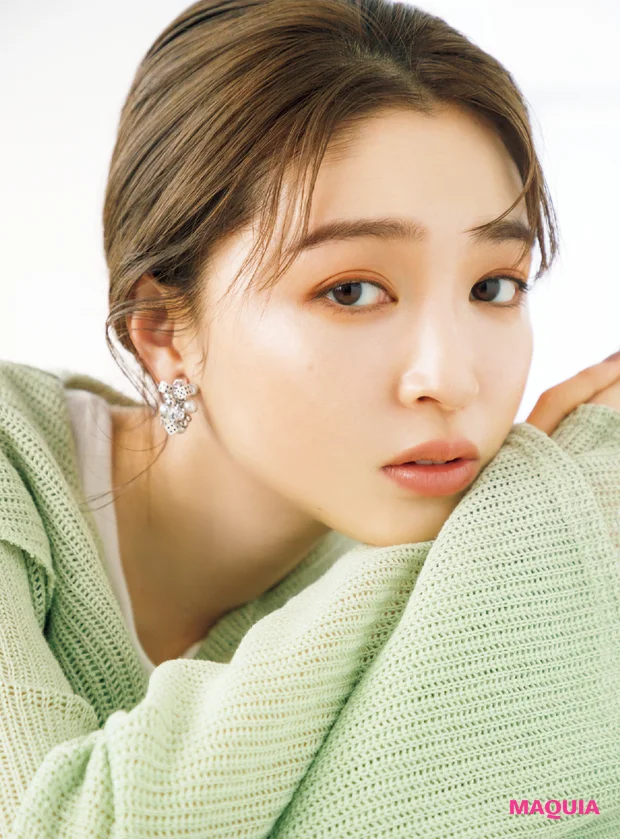 プチプラコスメでメリハリ顔に! レブロン、エチュードで顔の造形印象をコントロール_2