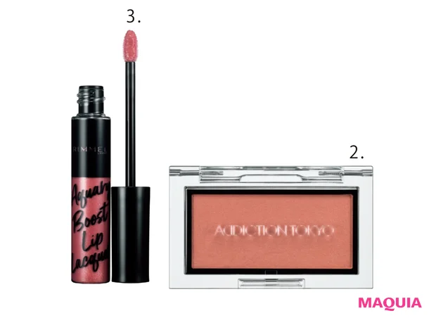 2ザ ブラッシュ マット 007M ¥3300/アディクション ビューティ 3アクアリィ ブースト リップラッカー 104 ¥1760/リンメル(限定品)