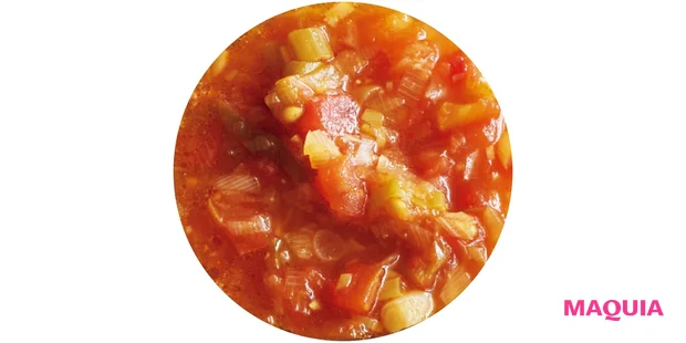 旨味成分と抗酸化作用の強いトマトと元気回復食材のにんにくに、豆板醤や黒酢を加えて。あっさり&ジューシーな醤のでき上がり!