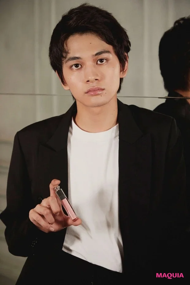 「ディオール」のアイコニックなリップスティックを纏った水原希子さんと北村匠海さんの特別なルック！