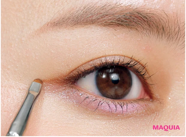 寒色パステルでここまで盛れる！元ギャルのヘア&メイク林由香里さんの最旬“盛れメイク”_5