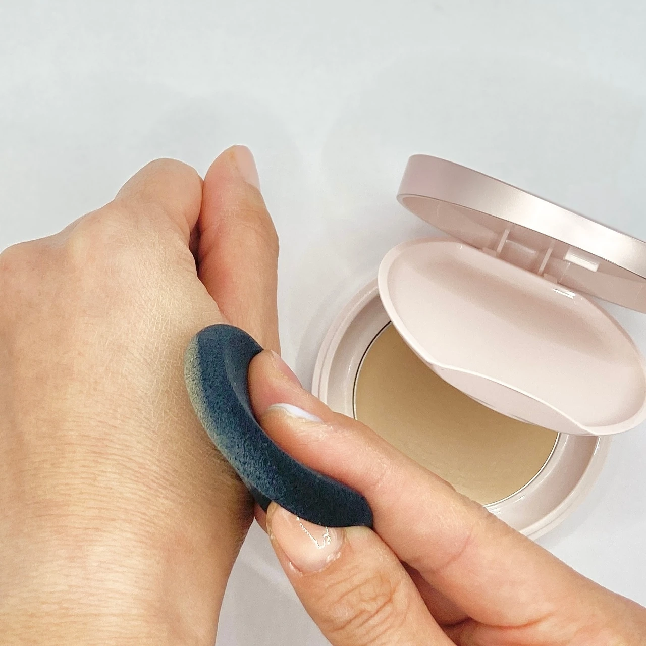 新発売【数量限定】プリマのバーム状美容液ファンデがすごい!_3_3