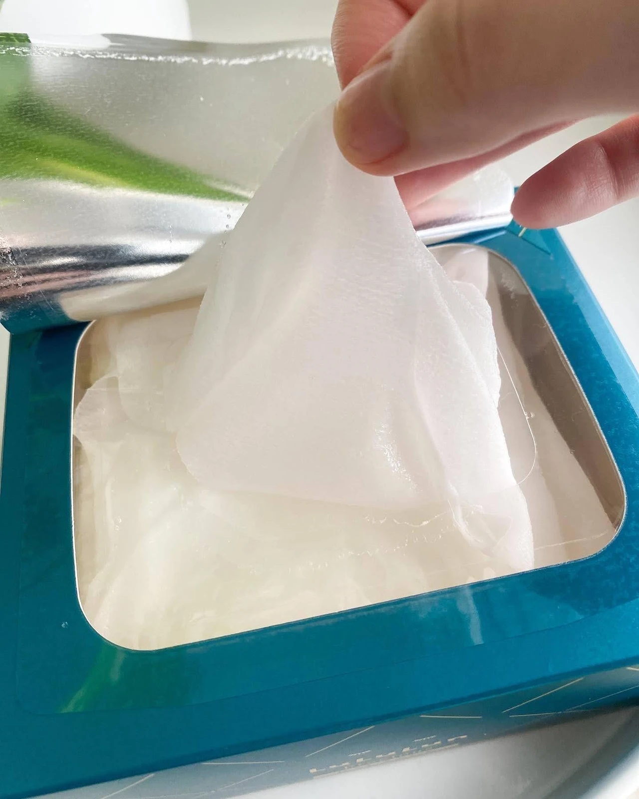 【MEGUMIさんも愛用】毎日の化粧水代わりにルルルンプレシャスGREEN(バランス)を使ったらお肌の調子がいい感じに♡_3_2