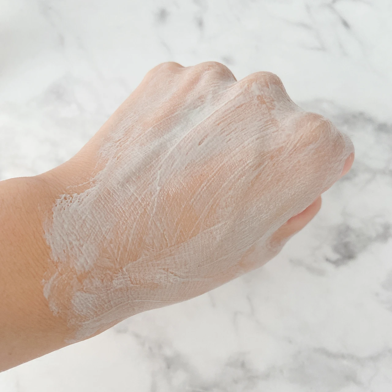 【一年で一番肌に負担が大きい季節😱】見直すのは“落とすケア”🫧創業50年以上『アルソア』の哲学を学んで、心も体も肌も美しく✨_3_4