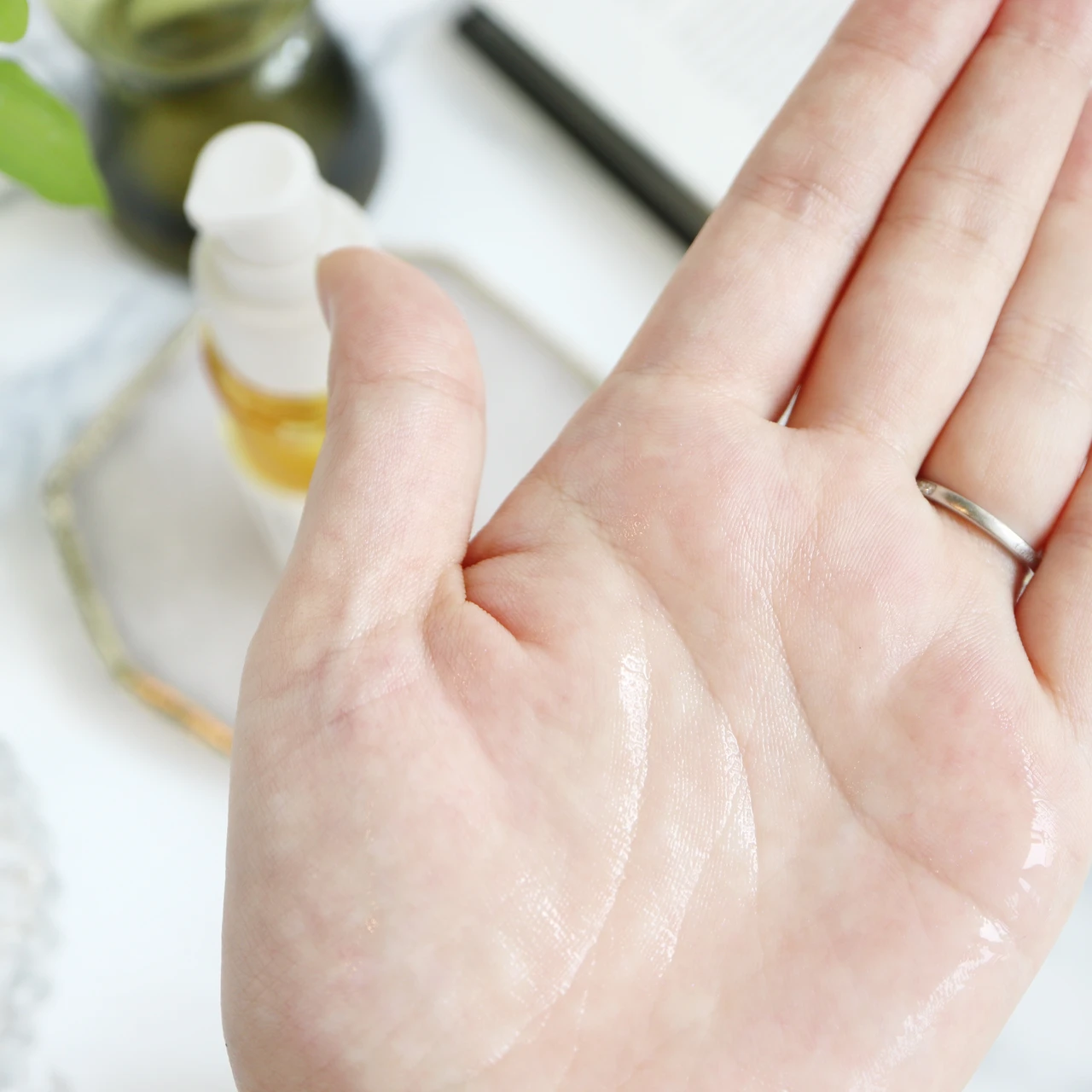 アンレーベルラボ Vエッセンス