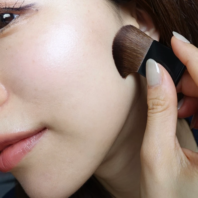 2025新作・限定】インウイ プレストパウダーレビュー！透明感の