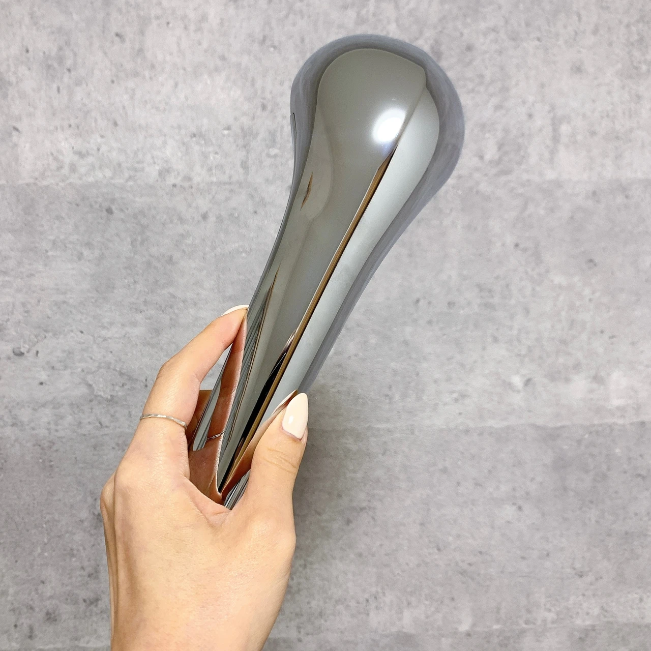 リファ Refa リファファインバブルS シャワーヘッド デザイン